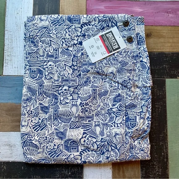 NWT Duluth 2X x31L Heirloom Gardening Bib Overalls Farm Toile Farm Garden Plant - Picture 5 of 10